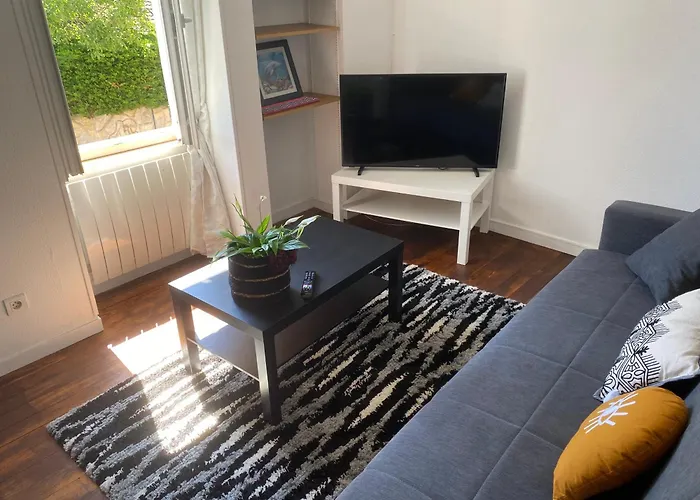 De Jardin Dans Maison Διαμέρισμα *